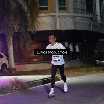 Runner Photo 7972185