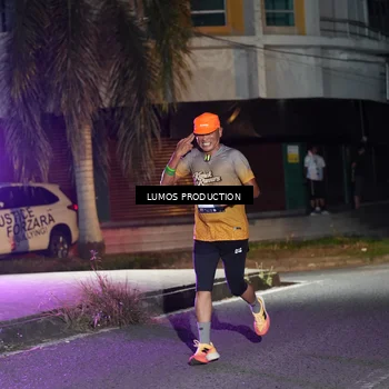 Runner Photo 7972213