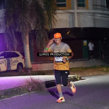 Runner Photo 7972216