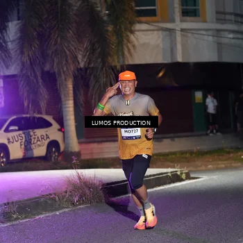 Runner Photo 7972223