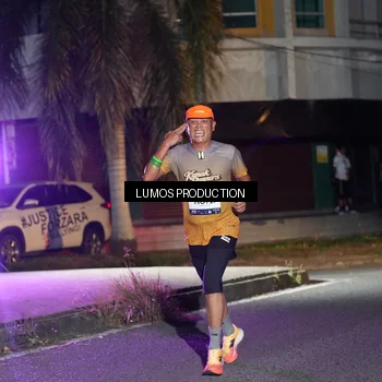 Runner Photo 7972224