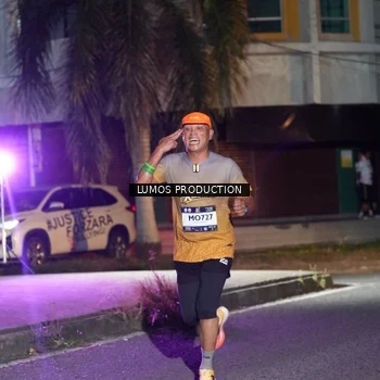 Runner Photo 7972225