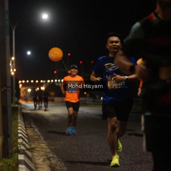 Runner Photo 797224