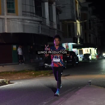 Runner Photo 7972243