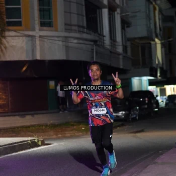 Runner Photo 7972258