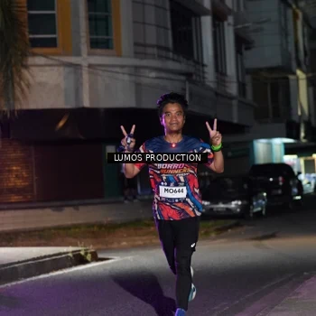 Runner Photo 7972264