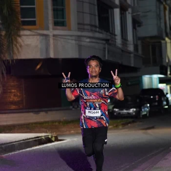 Runner Photo 7972268