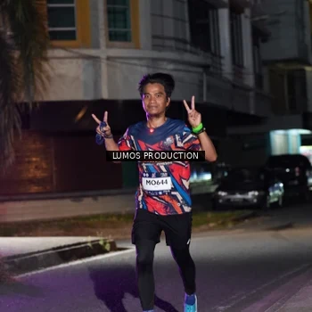 Runner Photo 7972272