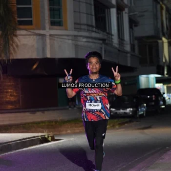 Runner Photo 7972273