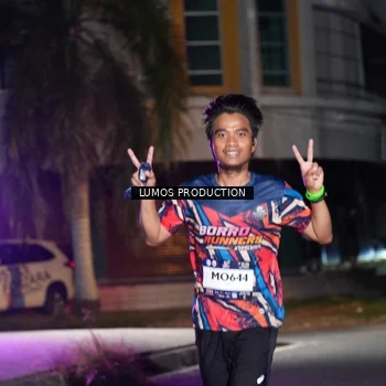 Runner Photo 7972285