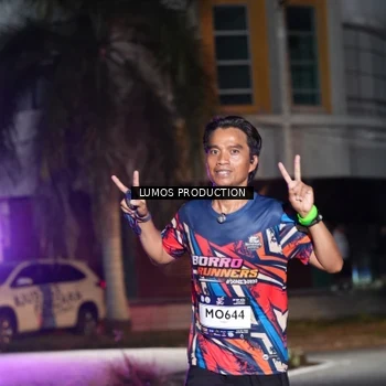 Runner Photo 7972292