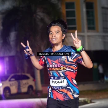 Runner Photo 7972296