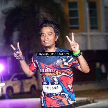 Runner Photo 7972301