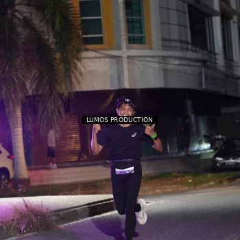 Runner Photo 7972320