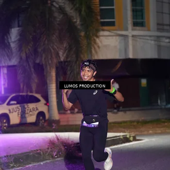 Runner Photo 7972333