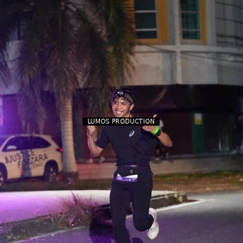 Runner Photo 7972337