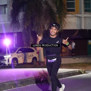 Runner Photo 7972338