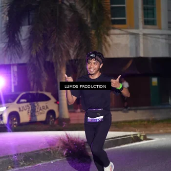 Runner Photo 7972339