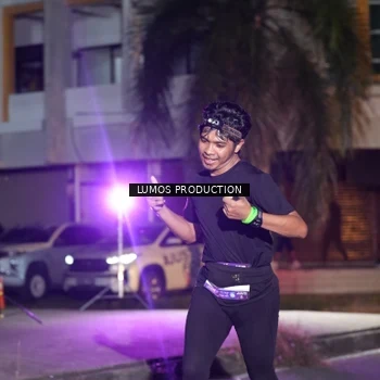 Runner Photo 7972345