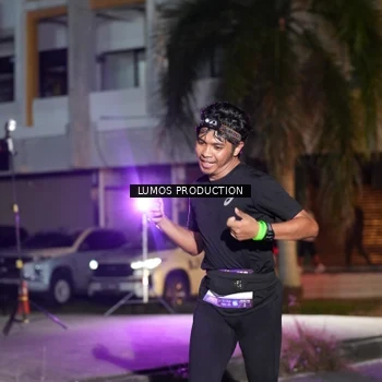 Runner Photo 7972347