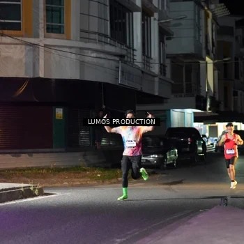Runner Photo 7972362