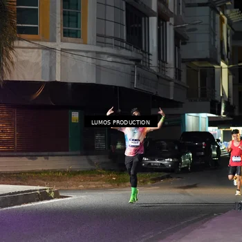Runner Photo 7972371