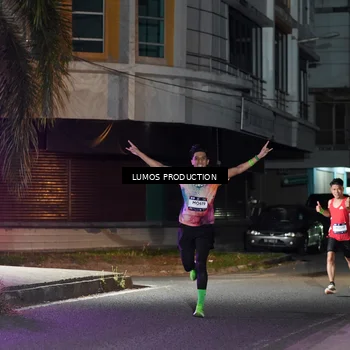 Runner Photo 7972383