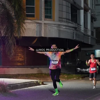 Runner Photo 7972397