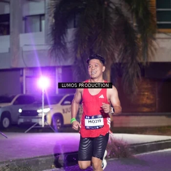 Runner Photo 7972458