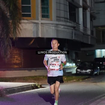 Runner Photo 7972479