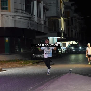 Runner Photo 7972492