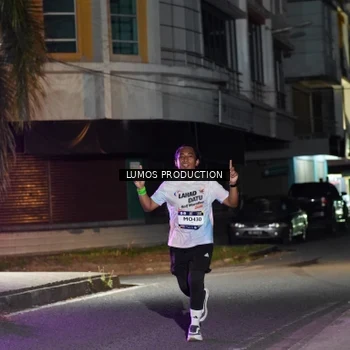 Runner Photo 7972524