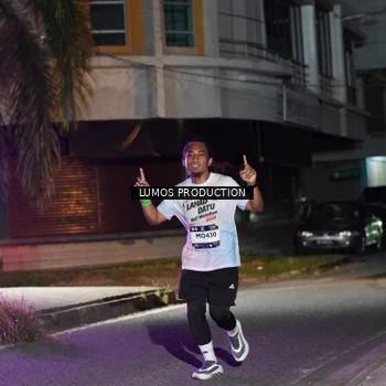 Runner Photo 7972526