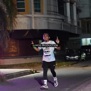 Runner Photo 7972527