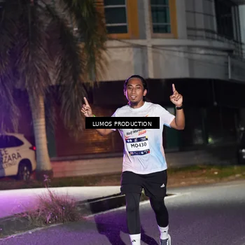 Runner Photo 7972542