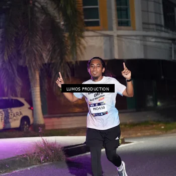 Runner Photo 7972544