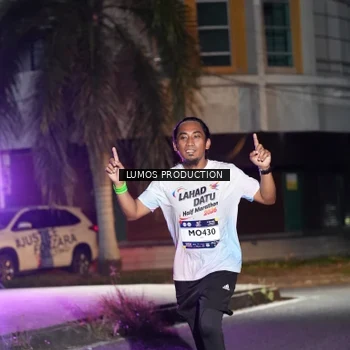 Runner Photo 7972550