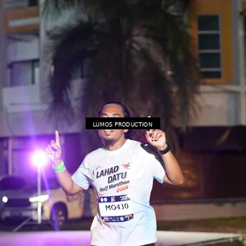 Runner Photo 7972565