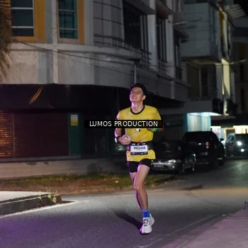 Runner Photo 7972587