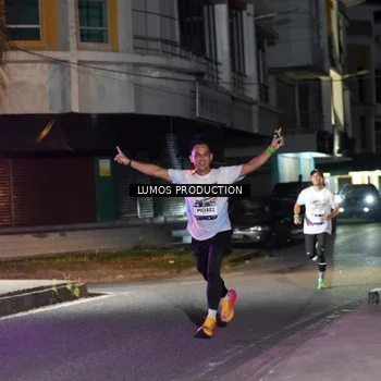 Runner Photo 7972632