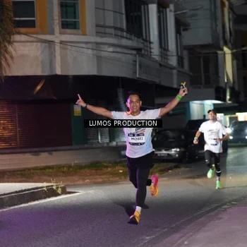 Runner Photo 7972634
