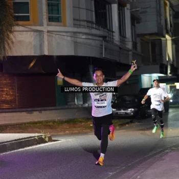 Runner Photo 7972635