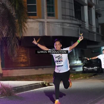 Runner Photo 7972645