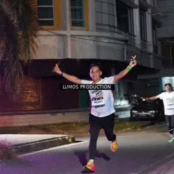 Runner Photo 7972648