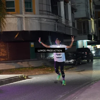 Runner Photo 7972659