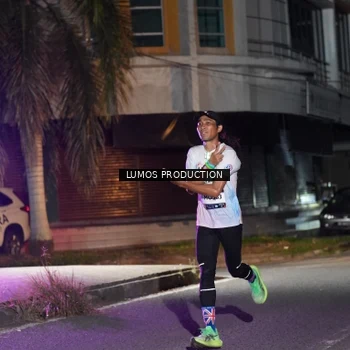 Runner Photo 7972683