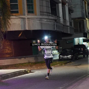 Runner Photo 7972712