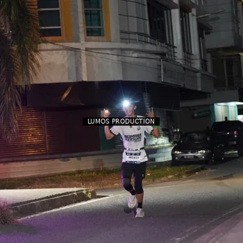 Runner Photo 7972713