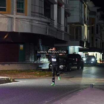 Runner Photo 7972763