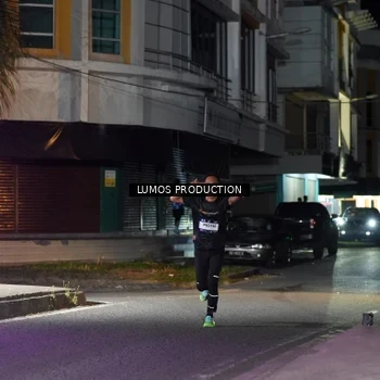 Runner Photo 7972772